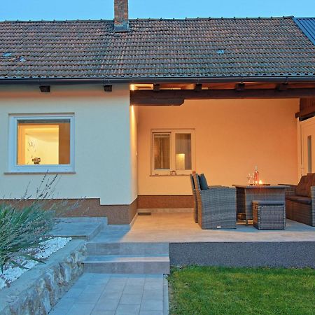 Guesthouse L&K Brinje Экстерьер фото